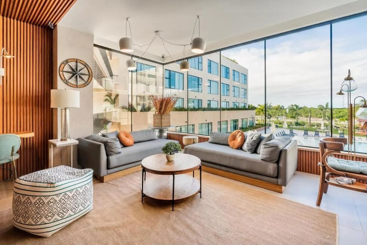 Luxury Pool View Suite At 5-Star Hotel بونتا كانا شقة